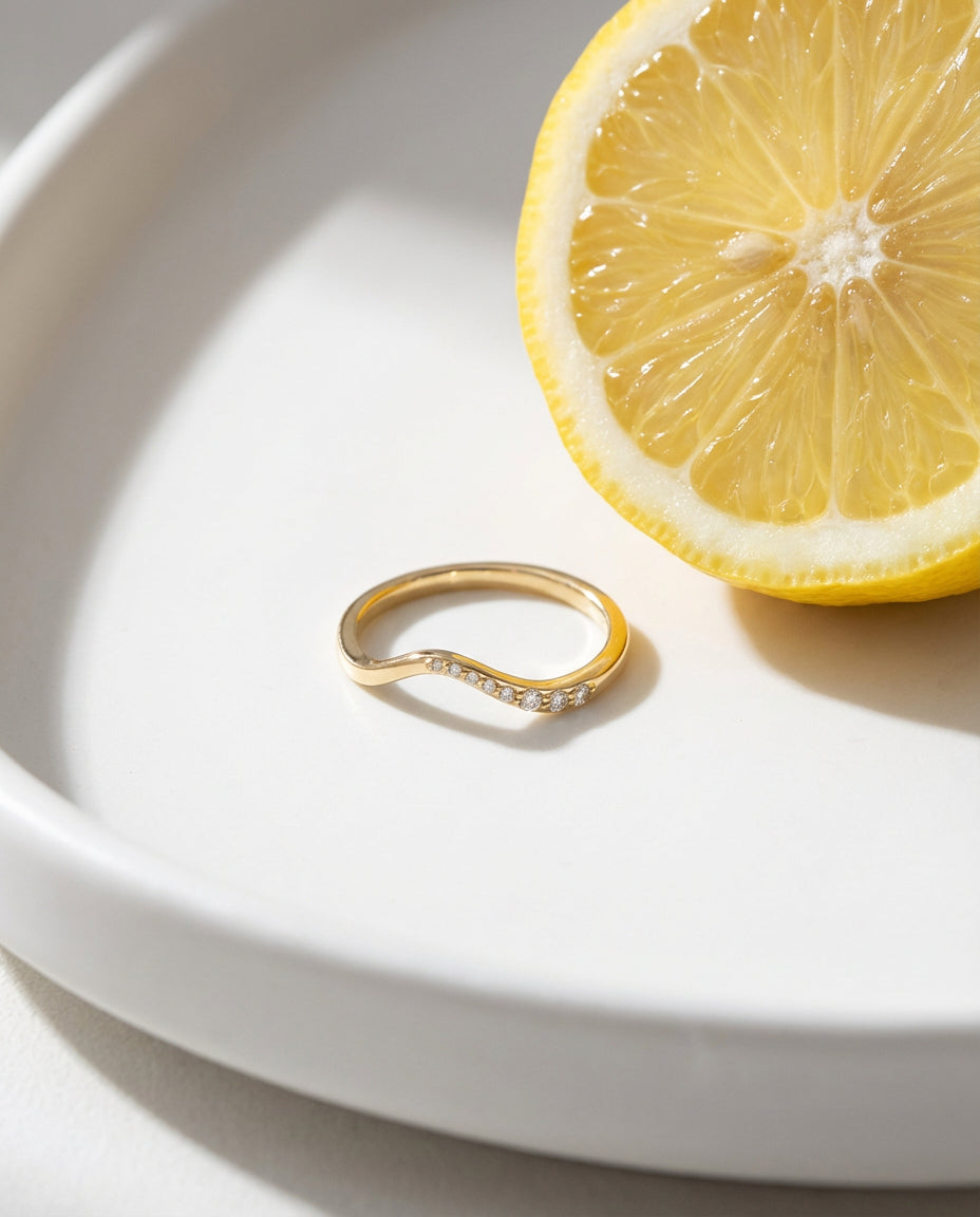 Dainty Diamond Band Ring
