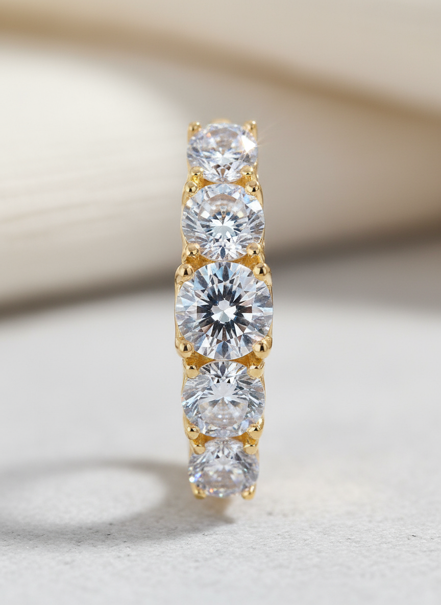 Heirloom Moissanite Huggie Hoops